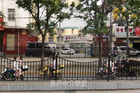 阳光城3室2厅2卫63万110.4m2中档装修出售